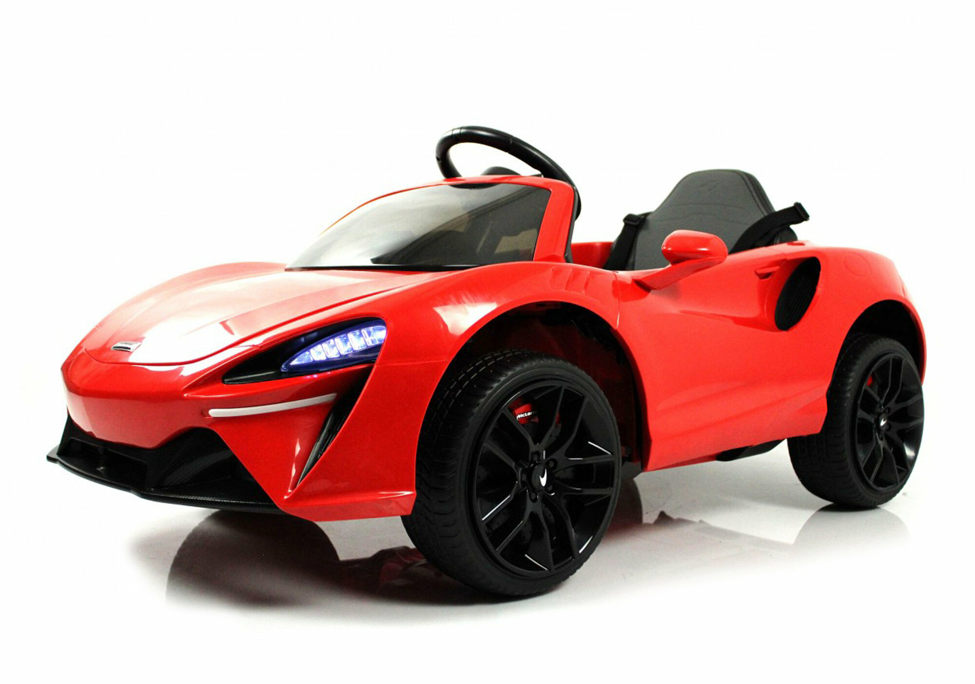 Детский электромобиль McLaren Artura P888BP красный