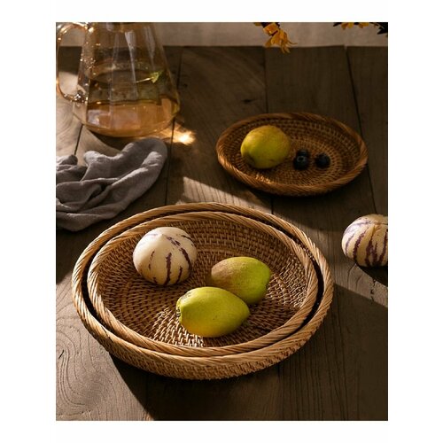 Набор тарелок плетеных из ротанга