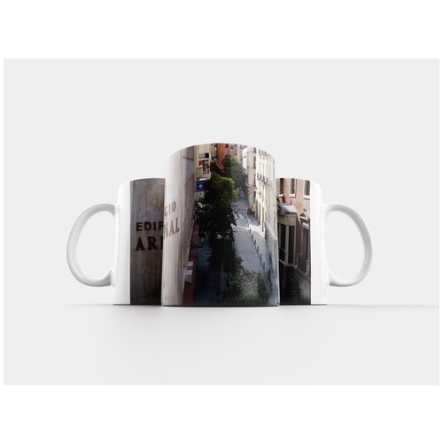 фото Кружка "мадрид, ареналь, улица" 320 мл lotsprints