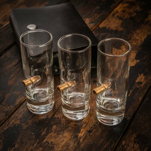 Подарочный набор из шести стопок с пулей в кожаном чехле стеклянная для водки, ликера, коньяка 