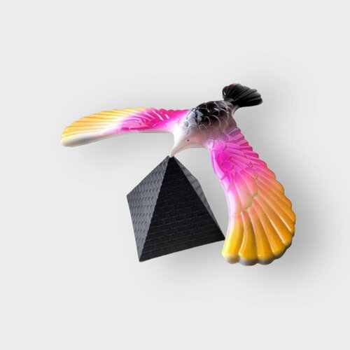 Балансирующая птица на клюве / Антистрессовая игрушка-балансир орел Птица балансир