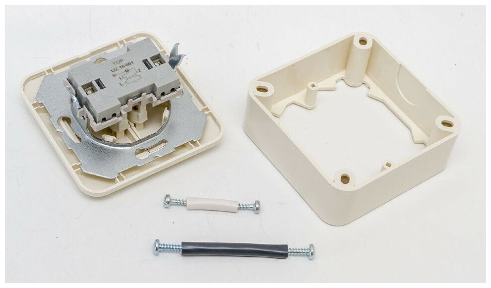 фото Выключатель клавишный Alutech KU/1 для рольствен и жалюзи