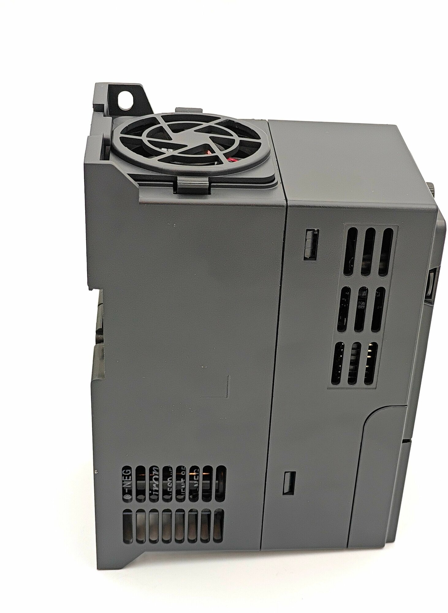 Векторный преобразователь частоты AVTIC серии SD 22 кВт 380В (SD222T4B-150%)