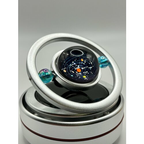 Ароматизатор на солнечной батарее вращающийся Ароматизатор на панель автомобиля Автопарфюм 2250₽