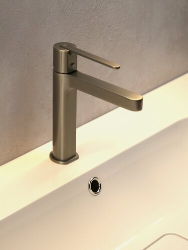 Изображение товара Смеситель для раковины в ванную, латунь, однорычажный, оружейная сталь