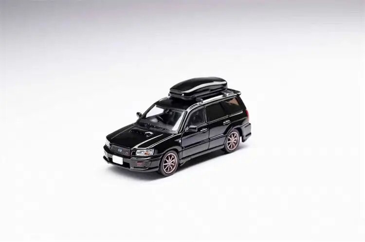 Модель Subaru Forester SG9 Sti 1/64 металлическая модель Черный