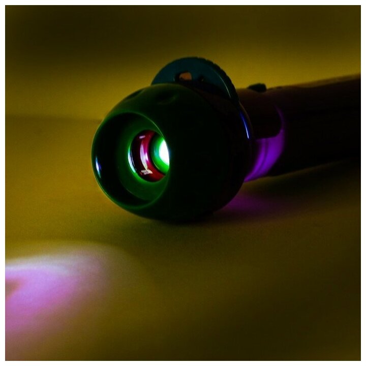 Чудо-проектор «Твори чудеса!», световые эффекты, цвета микс - фотография № 4