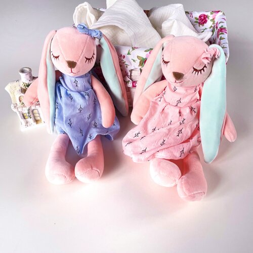Набор Мягкие игрушки Зайки в голубом и розовом платье 35 см
