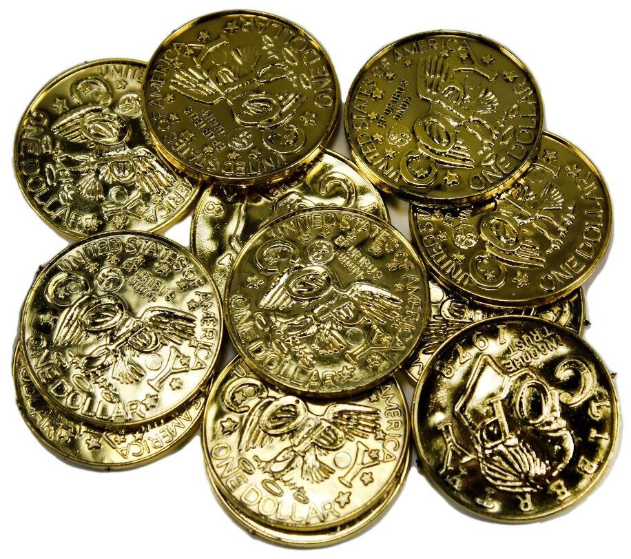 Золотые игровые монеты пластиковые комплект 12 шт