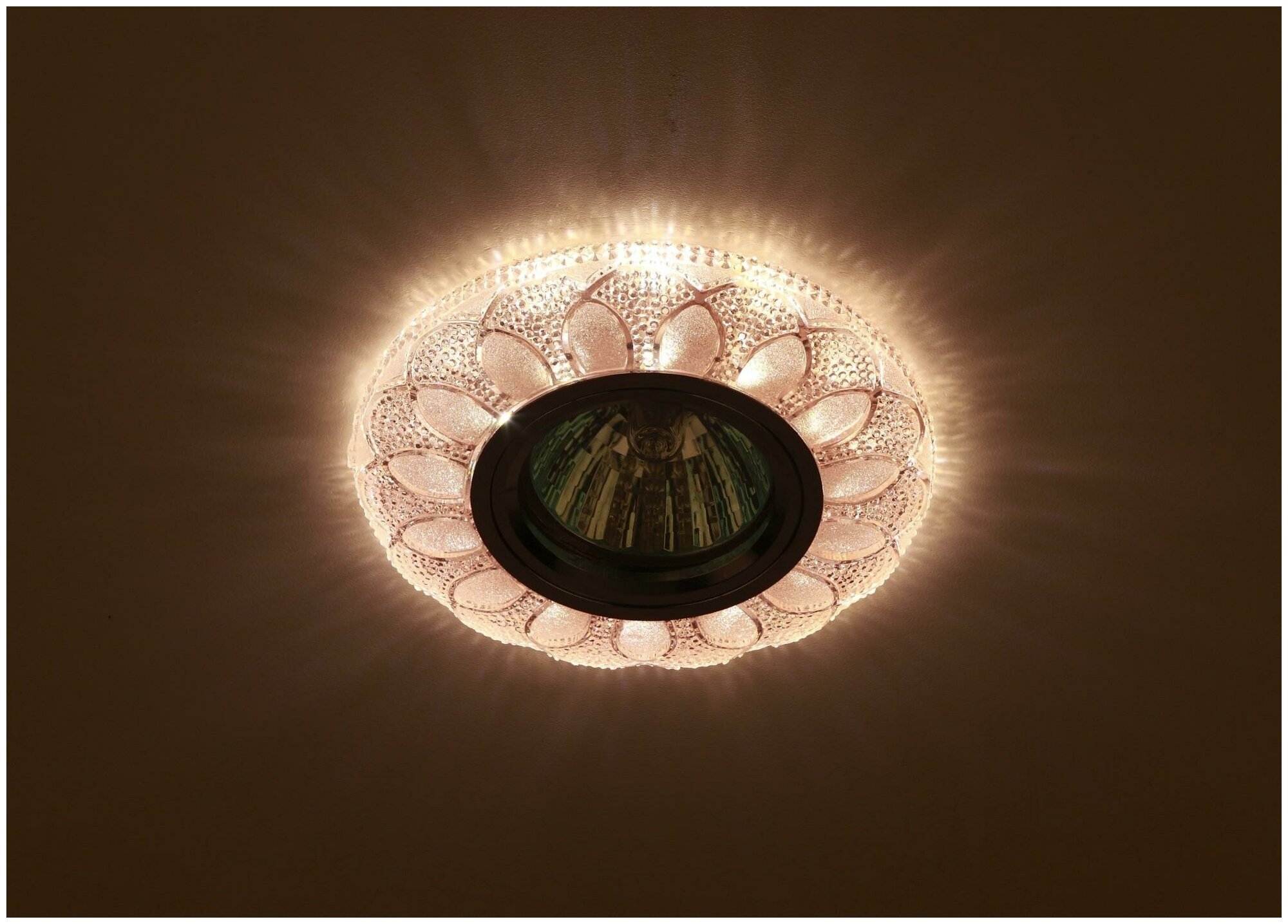 Светильник под лампу GU5.3 DK LD5 PK/WH ЭРА декор cо светодиодной подсветкой MR16, розовый - фотография № 3
