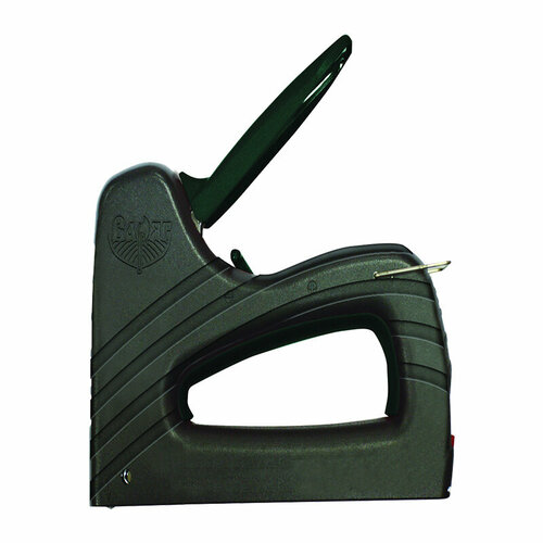 Варяг 85005 Степлер усиленный (плоская пружина), регулир. ширины скобы (12/24)