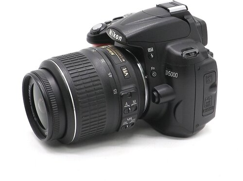 Фотоаппарат Nikon D5000 Kit AF-S DX NIKKOR 18-55mm f/3.5-5.6G VR ...