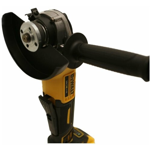 Аккумуляторная угловая шлифовальная машина DWDGA-18V E0103 1156400₽