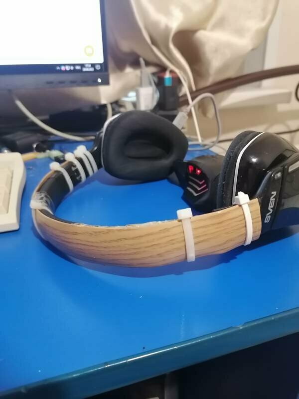Гарнитура Bluetooth Sven SV-015008 черный - фото №13