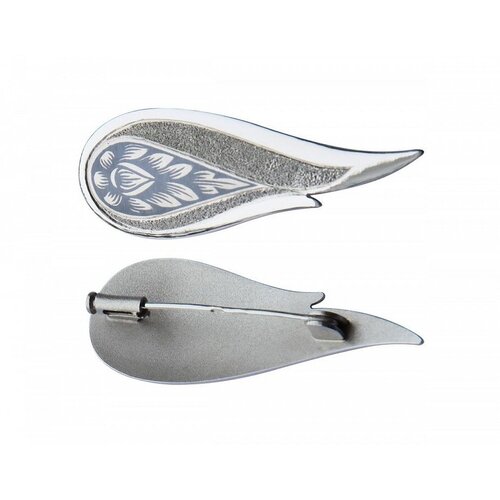 Серебряная брошь