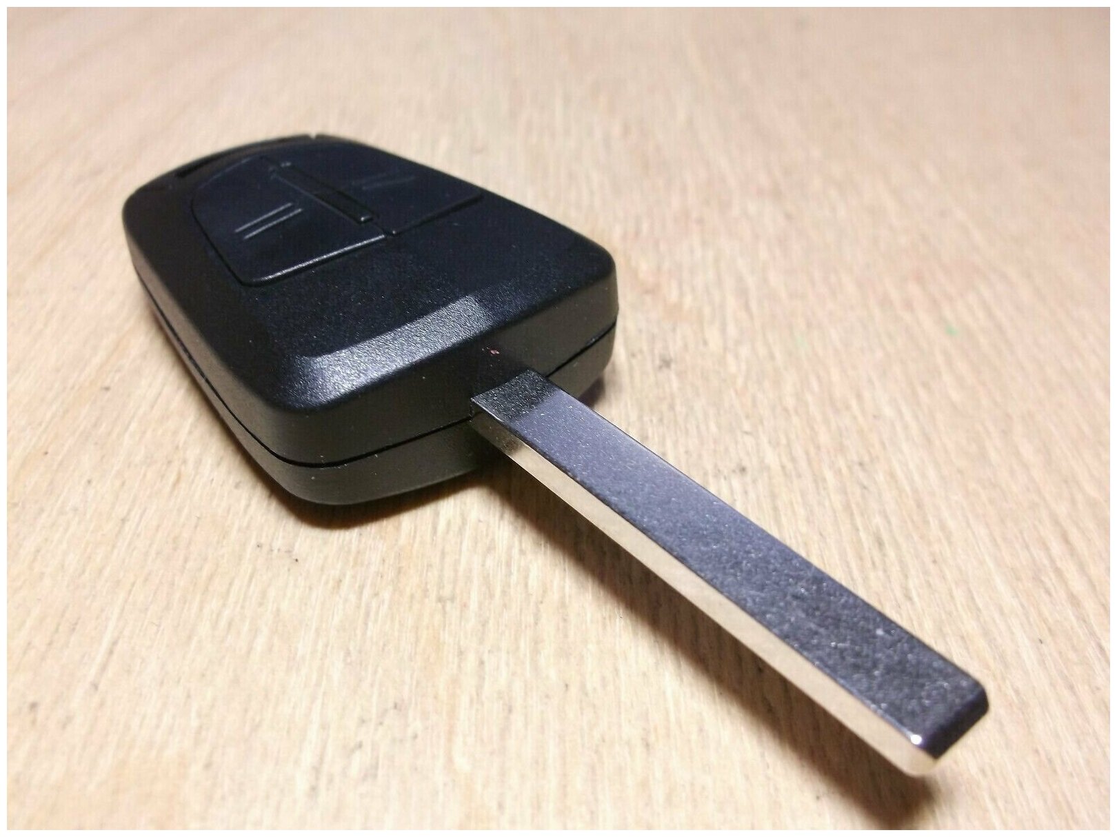 13.149.645 Opel Astra H / Zafira B восстановленный оригинальный чип ключ Valeo 433MHz 736 705-A