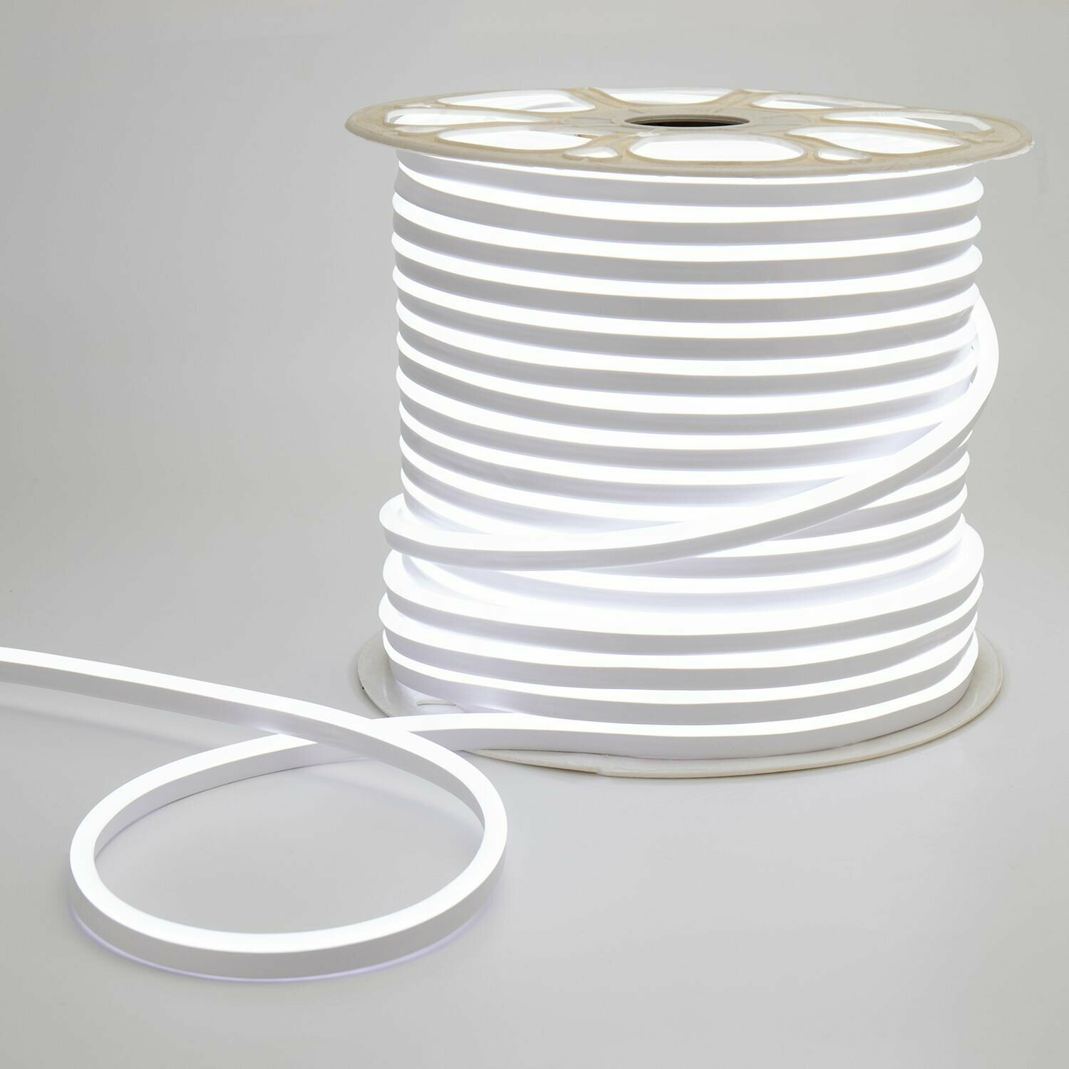 Гибкий Неон LED SMD 15х26 мм, белый, 120 LED/м, бухта 50м - фотография № 2