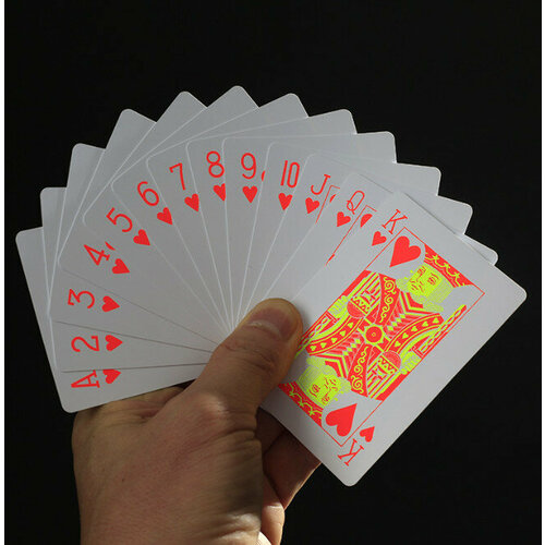 Неоновые игральные карты 54 шт, 100% пластиковые yh 6 3 8 8 см горячая распродажа пвх материал покерная карточка казино texas holden игральные покерные карты для азартных игр