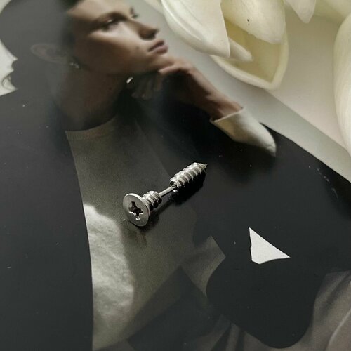 Моносерьга , серебряный