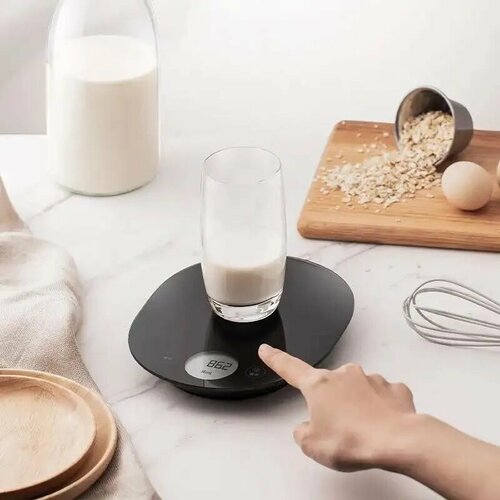 Электронные весы кухонные Xiaomi Mijia Electronic Kitchen Scale KGJ001T Цвет Черный 1590₽
