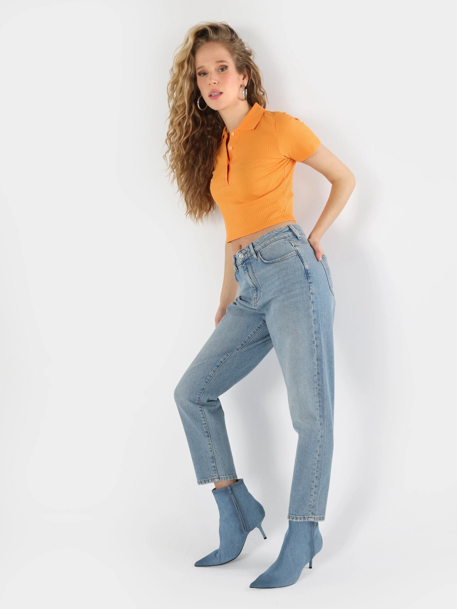 Джинсы COLIN'S 896 MARIA Mom Fit