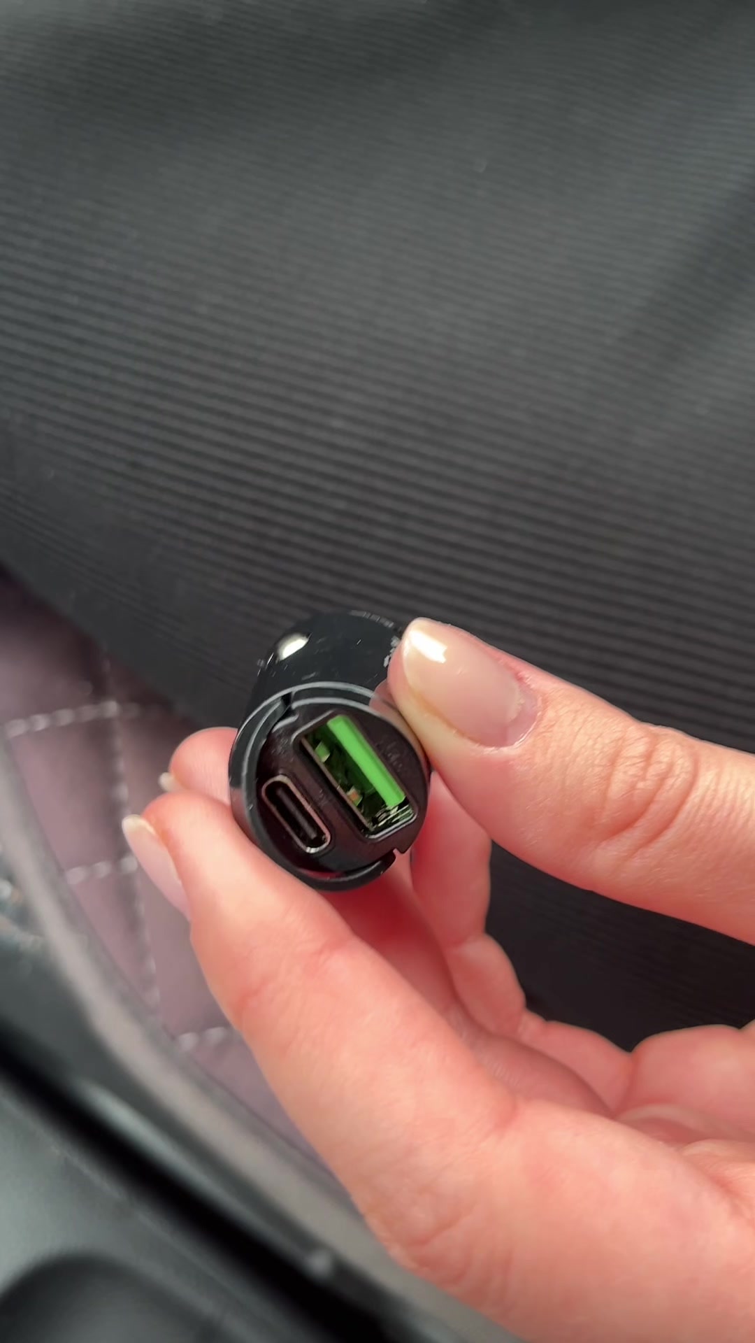 Разветвитель в прикуриватель / Автозарядка для автомобиля с USB Type-C с быстрой зарядкой — фото 1