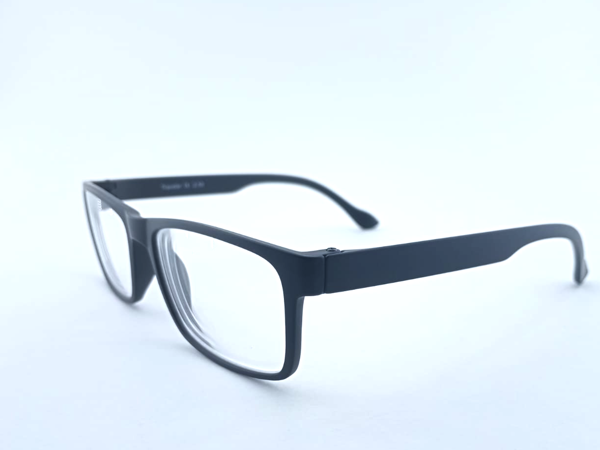 Готовые очки для зрения с магнитными накладками Полароид и Антифары и диоптриями -2.0
