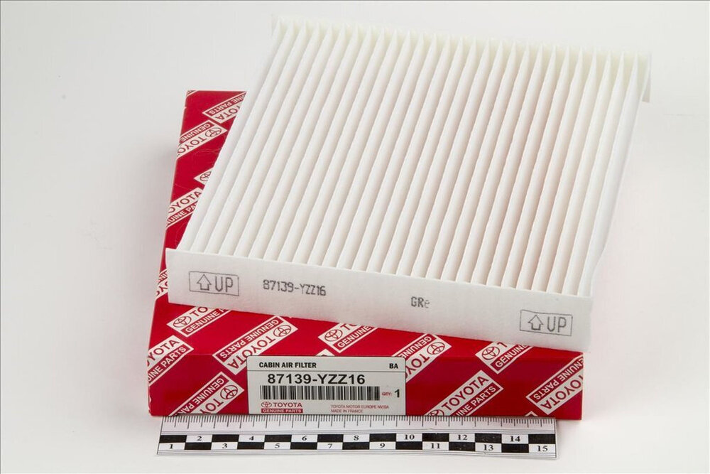Салонный фильтр TOYOTA 87139-YZZ16