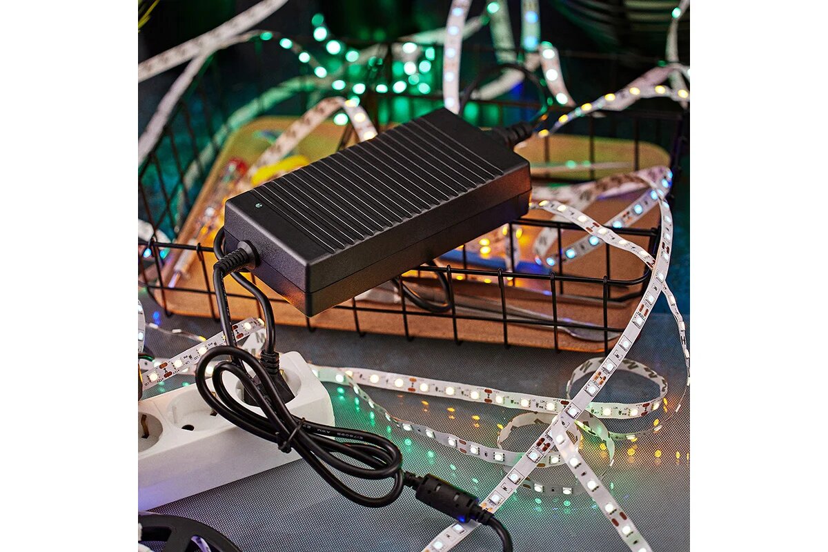 Блок питания REXANT 12 В 150 Вт 125 А разъем 5.5х2.1 200-150-3