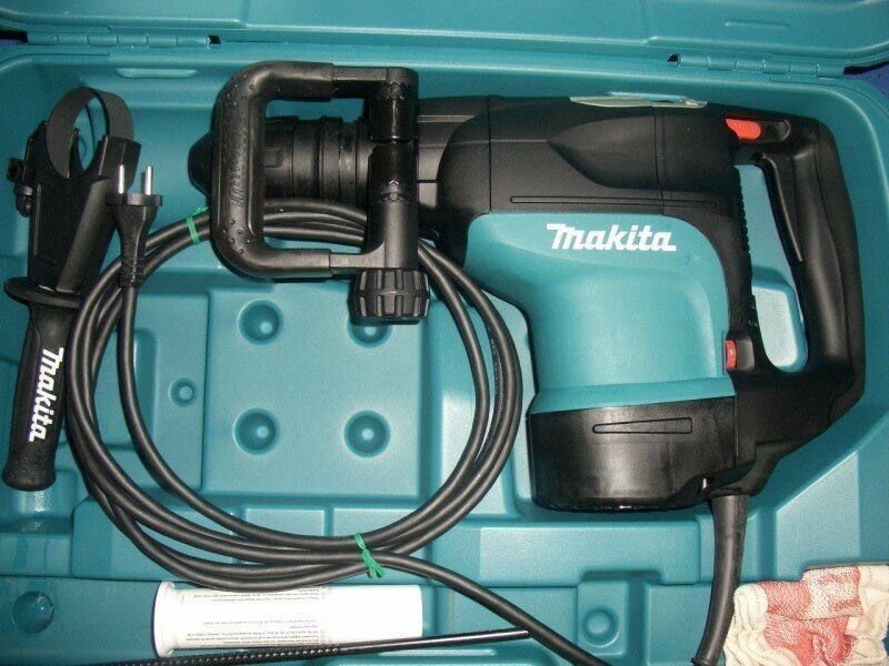 Перфоратор Makita HR 4501 C - фотография № 18