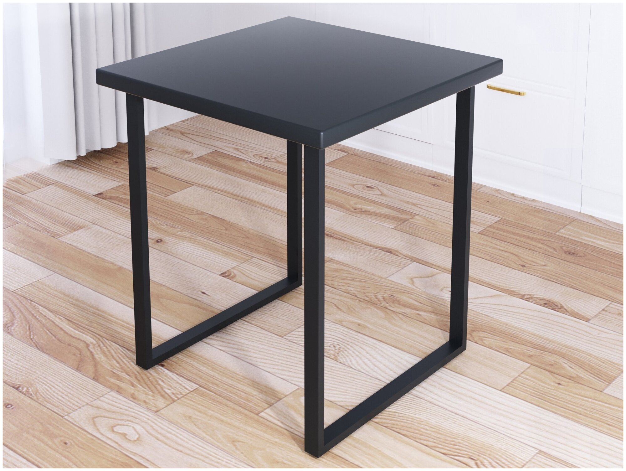 Стол кухонный Loft с квадратной столешницей цвета антрацит из массива сосны 40 мм и черными металлическими ножками 75х75х75 см