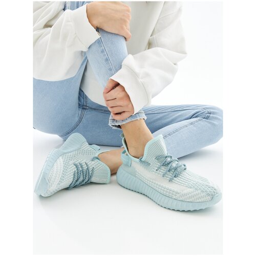 фото Женские кроссовки мятные / mogamo