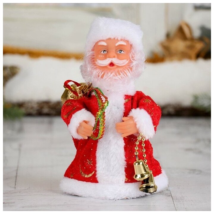 Зимнее волшебство Дед Мороз "Красная шубка, с колокольчиком" двигается, 17,5 см
