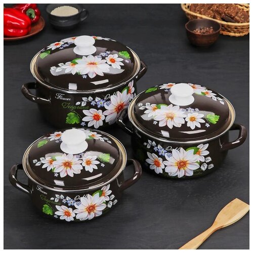 фото Набор кастрюль белые георгины, 3 шт: 2 л, 3 л, 4 л керченская эмаль 5094150 . yandex market