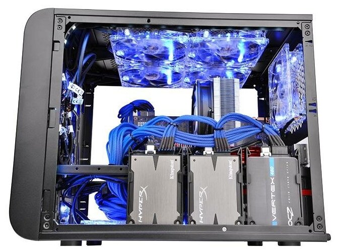 Корпус Thermaltake Core V21 черный без БП mATX 11x120mm 7x140mm 1x200mm 2xUSB3.0 audio bott PSU