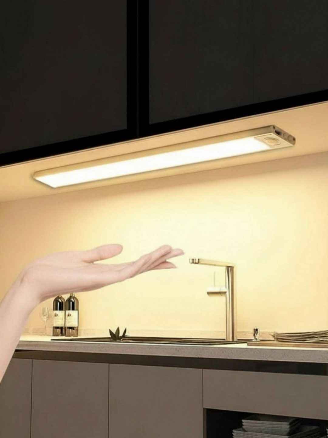 Алюминиевый умный LED-светильник с датчиком движения, магнитным креплением, зарядка Type-C. Цвет: чёрный - 20см