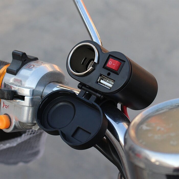 Зарядное устройство с тумблером на руль мотоцикла USB гнездо и зажигалка прикуривателя провод 130 см