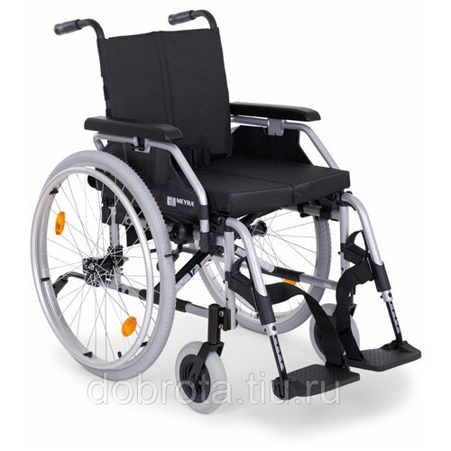 Кресло-коляска механическая MEYRA Budget Premium 9.050, ширина сиденья: 500 мм, материал: алюминий, колеса (передние/задние): литые/литые, цвет: черный/серый