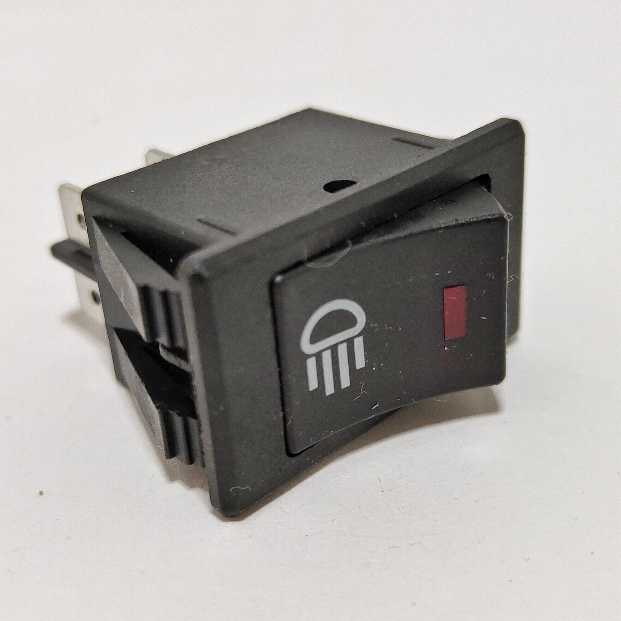 Выключатель (фары, свет) клавишный 12V 35А (4с) ON-OFF черный с красной LED подсветкой (комплект с клеммами и термоусадкой) - фотография № 4