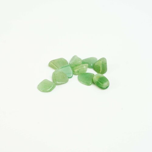 Камень Авантюрин зеленый 10 шт. (1-1,5 см) натуральный, для декора картин из эпоксидной смолы, для творчества