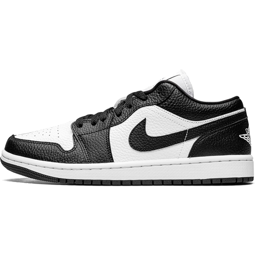 Кроссовки NIKE, размер 41, белый кроссовки air jordan 1 low white and phantom dn1635 100 42