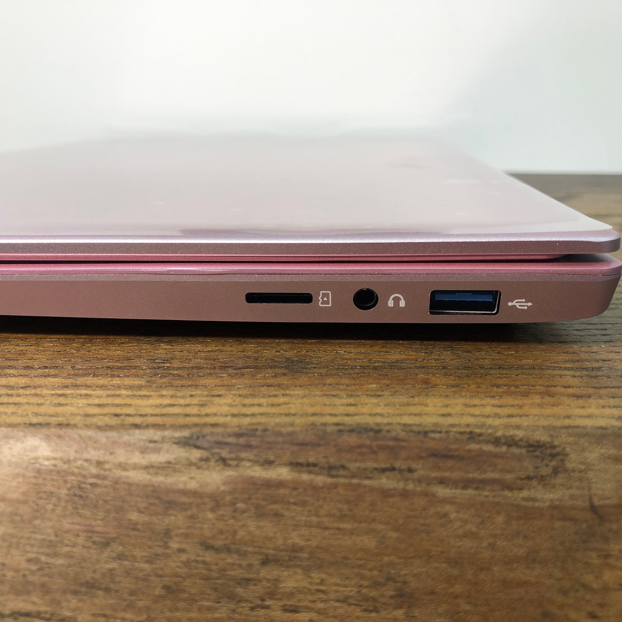 Ноутбук офисный 15 дюйм Ноутбук 15.6" Notebook Pink Intel Celeron N5095 2.0GHz, RAM 16GB, SSD 512GB, Intel UHD Graphics, WiFi, Bluetooth