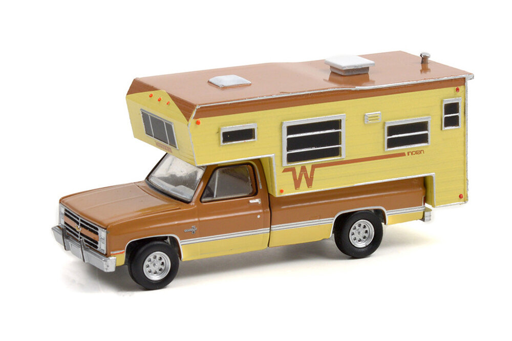 Chevrolet C20 silverado camper special with winnebago 1986 copper canyon