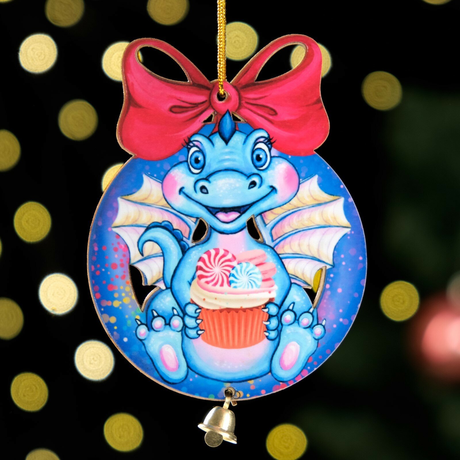 Ёлочная игрушка «Дракон в синем шарике» ламинация 73×95 мм