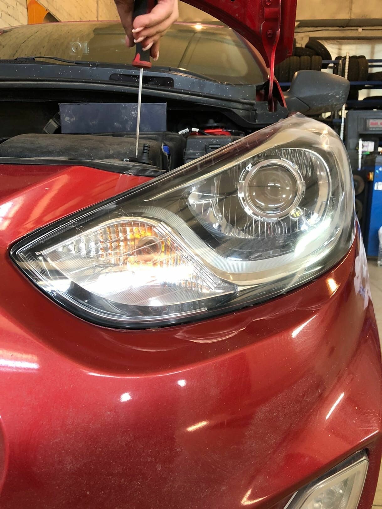 Светодиодные Bi-led модули для Hyundai Solaris в рефлектор вместо H4 (комплект) линзы в фары Солярис — фото 5