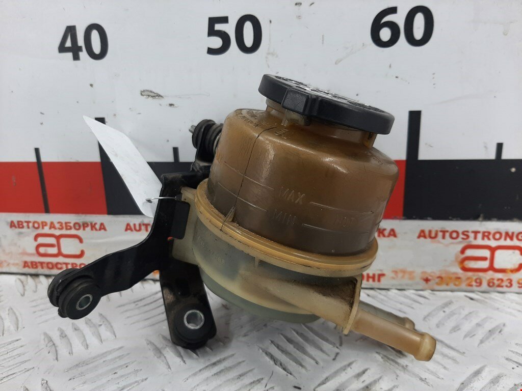 Бачок гидроусилителя Toyota Camry (XV40) 4436033040 арт. 865971