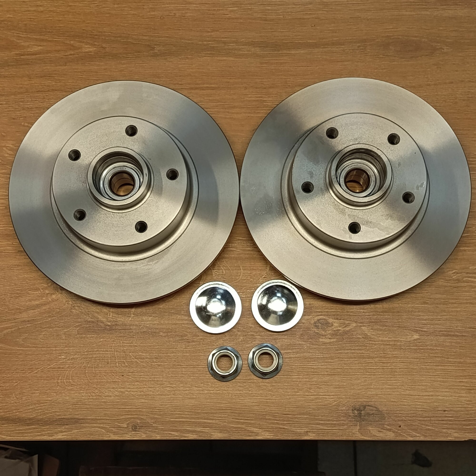 Тормозные диски 2шт. с подшипником и кольцом abs RENAULT MEGANE III/FLUENCE арт. K011681 432007595R;432008191R — фото 1