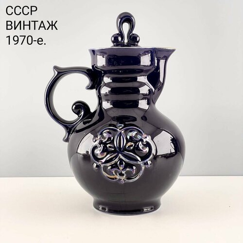 Винтажный кувшин 