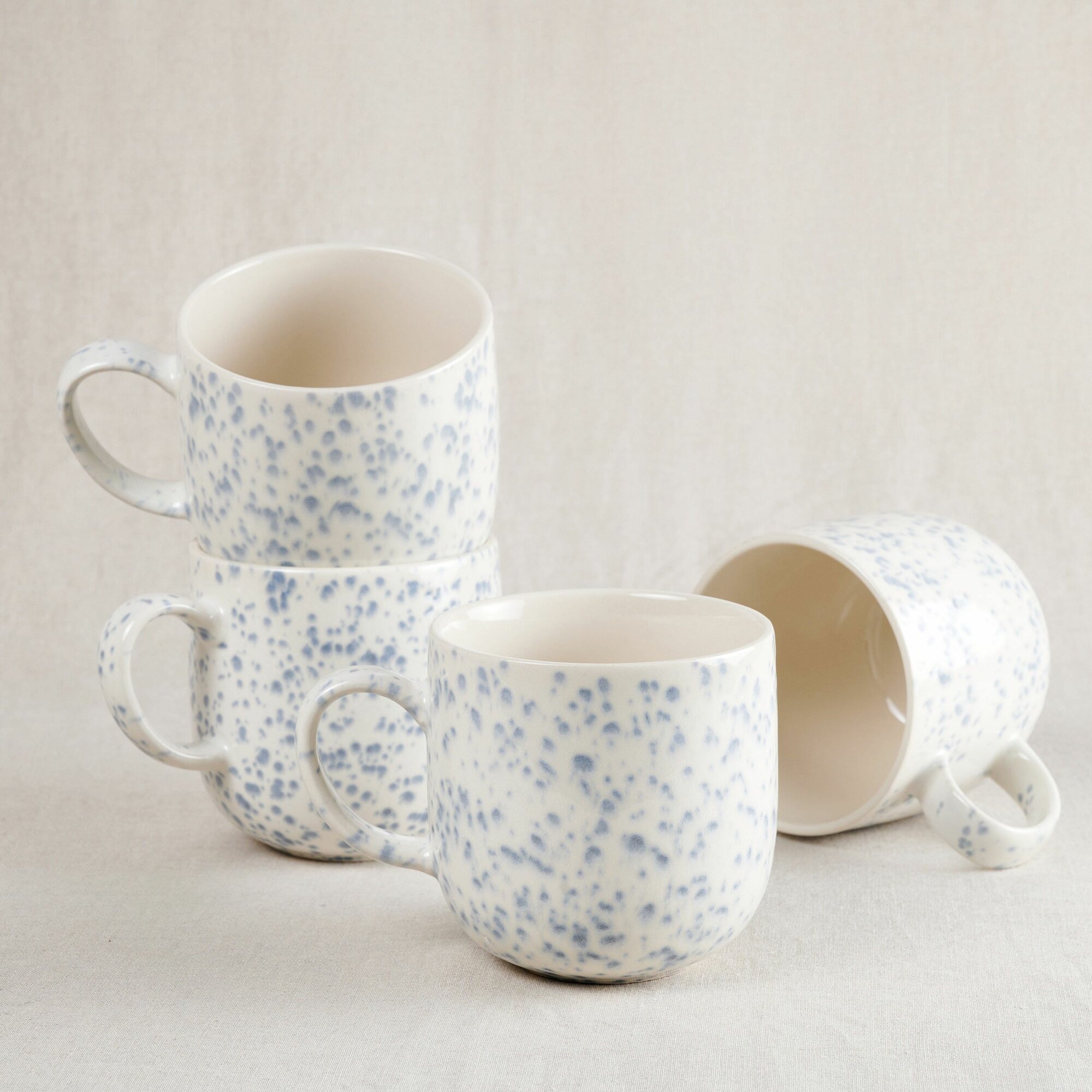 фото Набор кружек, керамические чашки для чая и кофе, большие кружки 350 мл. 4шт.