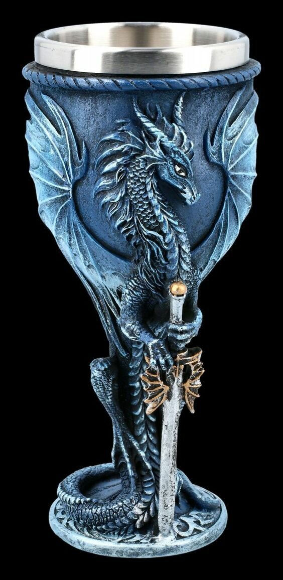 Кубок бокал для вина Синий дракон с белым мечом 200 мл, 1 штука — фото 1